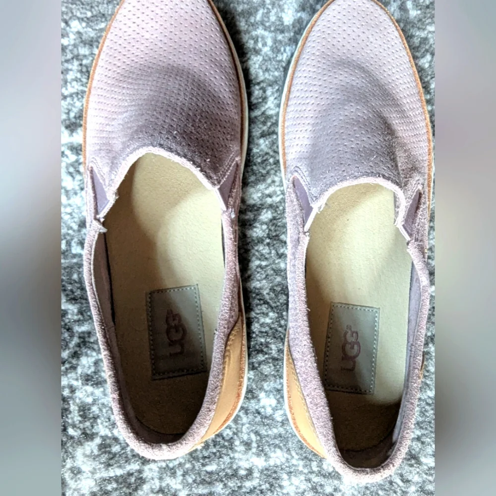 UGG🩷Suede Slip On Sneaker - Picture 7 of 9